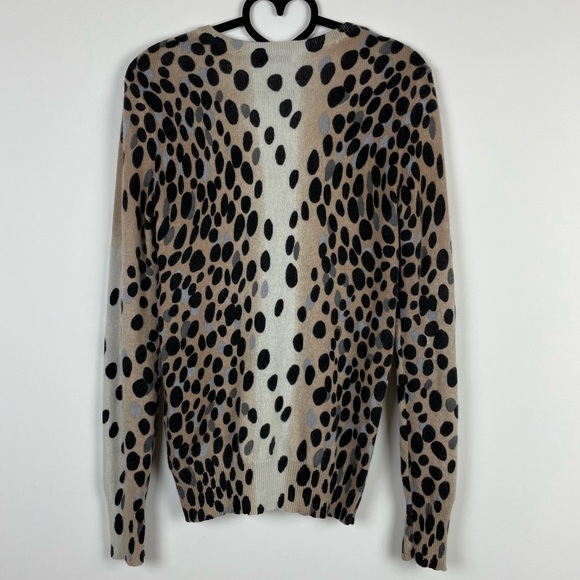 Equipment Femme Tan Black Cashmere Animal Print Long Sleeve Sweater Size XS - Picture 3 of 9
